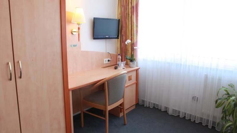 Wetterau Hotel 3*